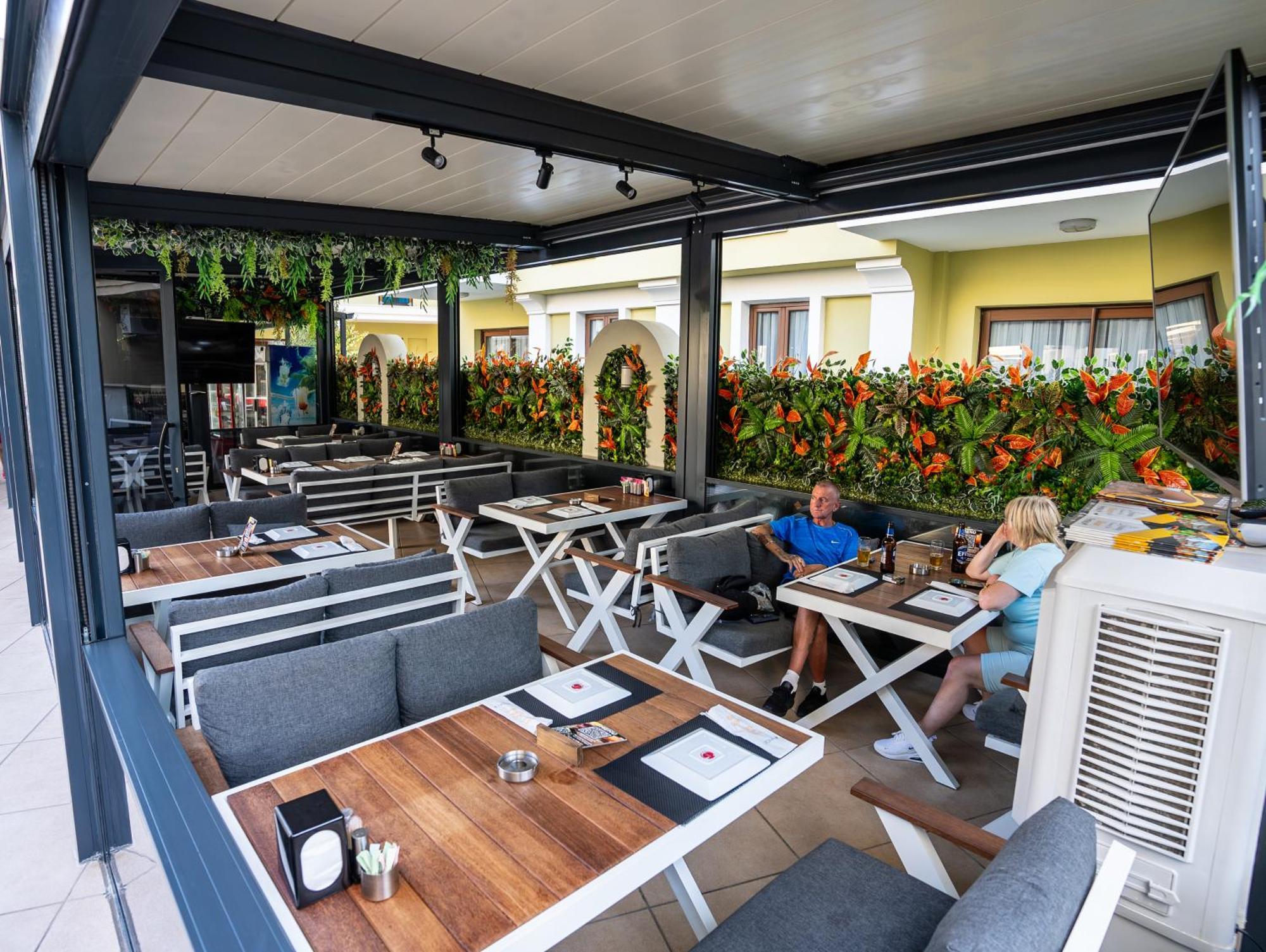 Club Karakas Apart Otel Marmaris Kültér fotó
